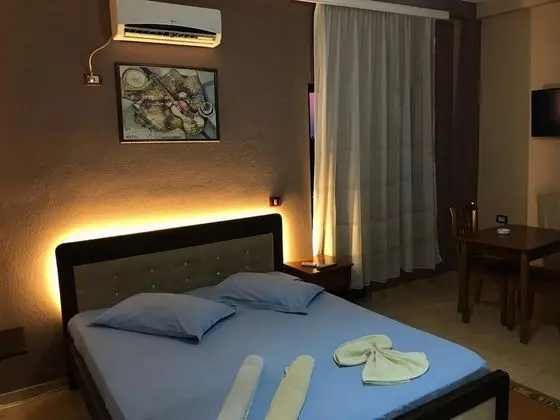 Comfort Tek Büyük Yataklı Oda