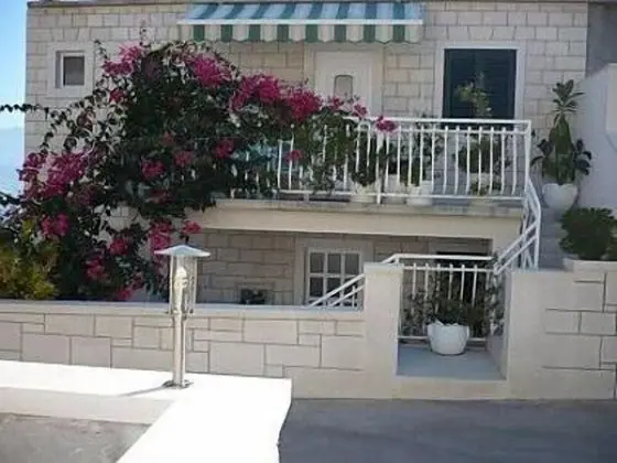 Apart Daire (Juri - sea view - A1(4+1))