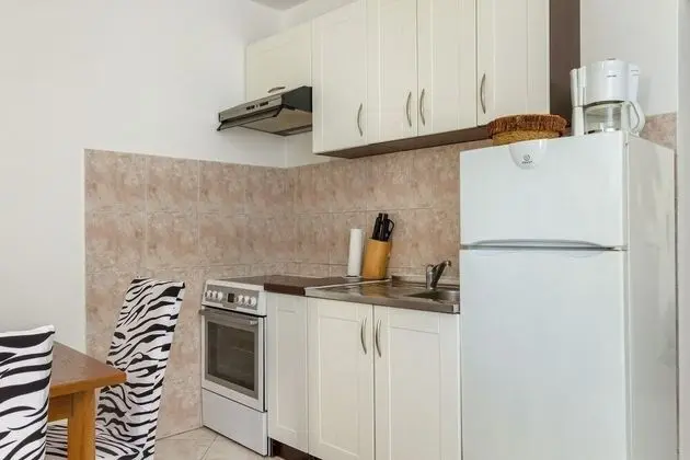 Apart Daire (Jurica - 300 m from sea - A2 Roko(2+1)