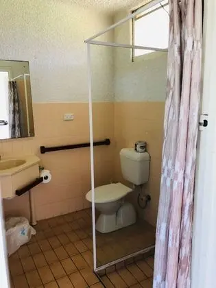 Standard Oda, Sigara İçilmez (Queen & Bunk Room 29)
