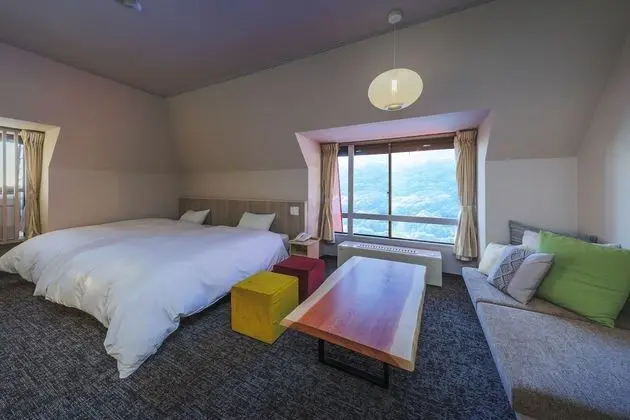 Deluxe Oda, Birden Çok Yatak, Sigara İçilmez, Dağ Manzaralı (Japanese Western Style, with 2 beds)