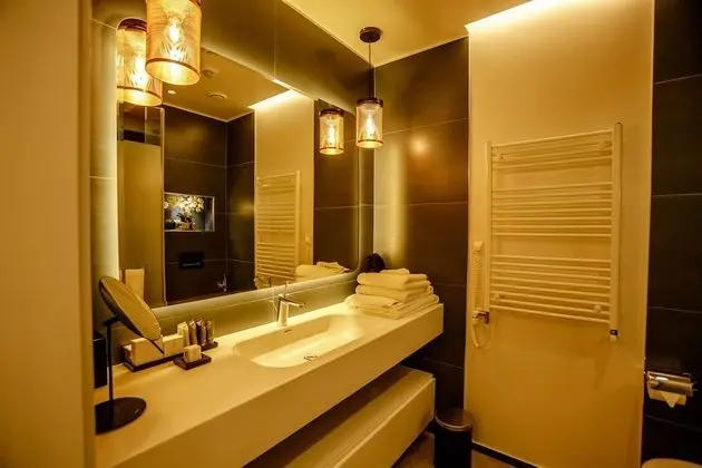 Standard Tek Büyük veya İki Ayrı Yataklı Oda, Balkon, Golf Manzaralı