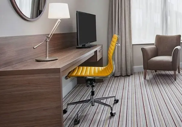 Executive Oda, 1 En Büyük (King) Boy Yatak