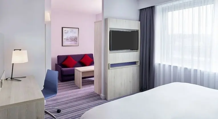 Superior Tek Büyük Yataklı Oda (and Sofa Bed)