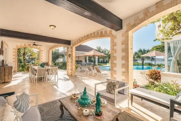 Villa