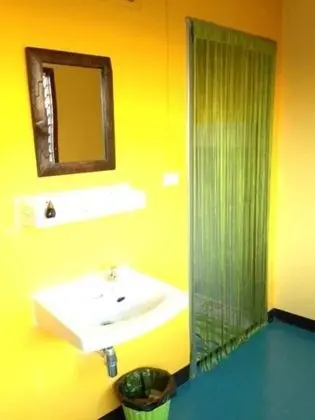 Standard Tek Büyük Yataklı Oda, Ortak Banyo