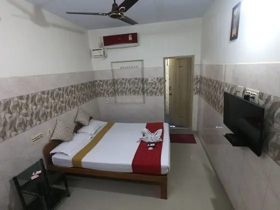 Deluxe Tek Büyük Yataklı Oda, Şehir Manzaralı, Köşe