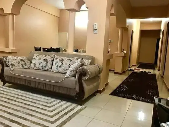 Luxury Apart Daire, Bahçe Manzaralı