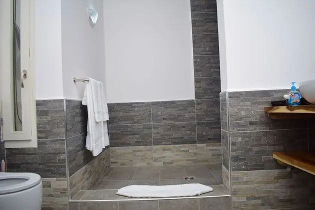 Superior Apart Daire, Havuz Manzaralı