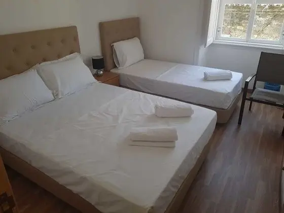 Üç Kişilik Oda, Özel Banyo (101)