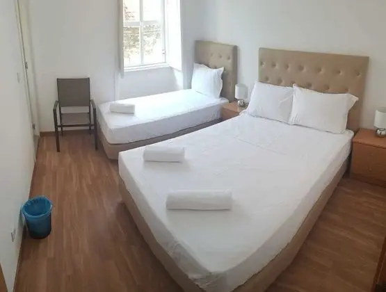 Üç Kişilik Oda, Özel Banyo (101)