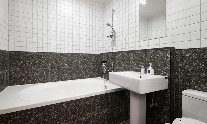 Premium Tek Büyük Yataklı Oda (PC)