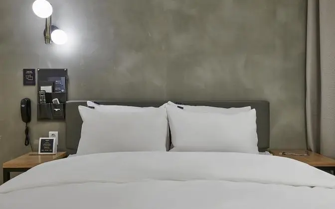 Oda (DELUXE MOVIE(King Bed/55" TV/Air puri)