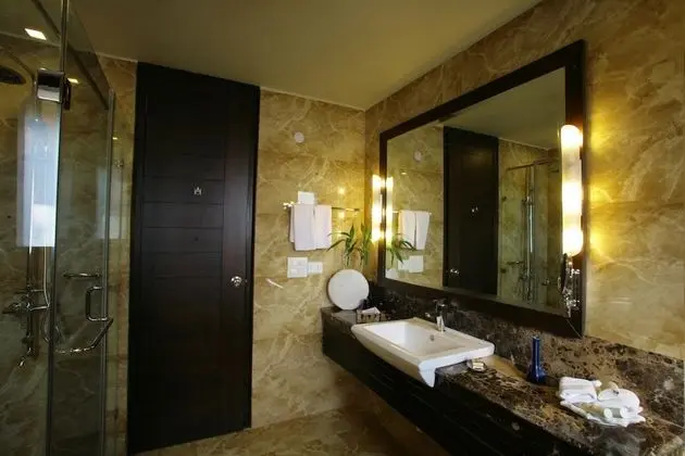 Luxury Tek Büyük Yataklı Oda