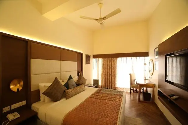Valley View with Private Balcony