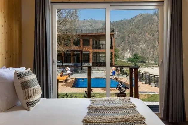 Premium Tek Büyük Yataklı Oda