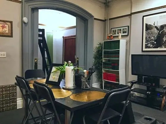 Traditional Apart Daire, Birden Çok Yatak