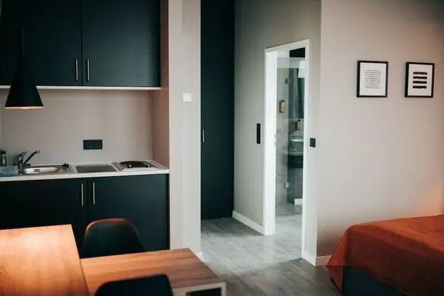 Deluxe Tek Büyük Yataklı Oda, Küçük Mutfak