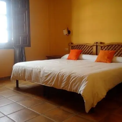 1 Çift Kişilik Veya 2 Tek Kişilik Yatak Standard