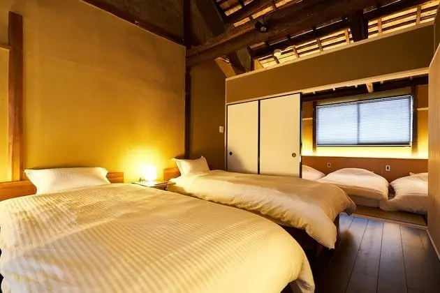 Traditional Ev (Private Vacation Home)