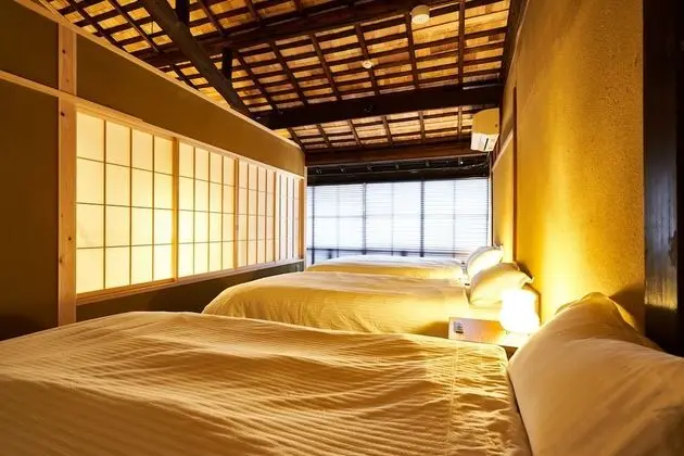 Traditional Ev (Private Vacation Home)
