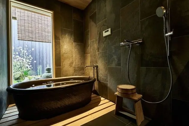 Traditional Ev (Private Vacation Home)