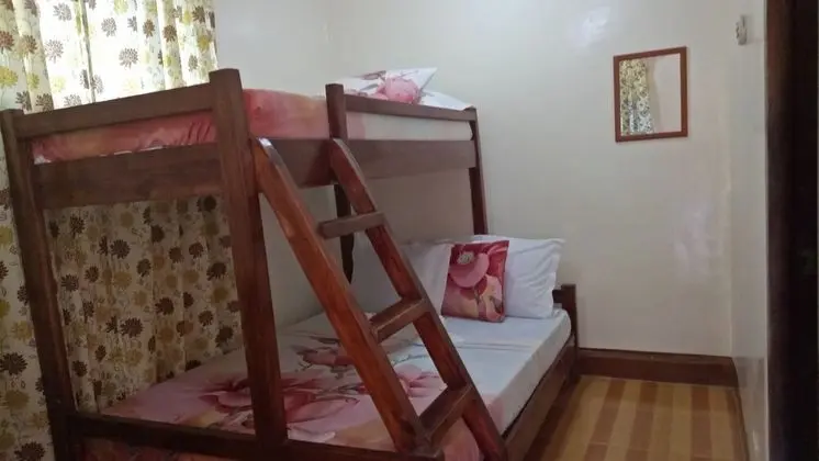 Üç Kişilik Oda (Airconditioned)