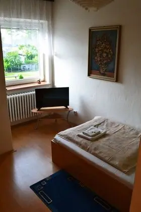 Tek Kişilik Oda, Bahçe Manzaralı (#1)