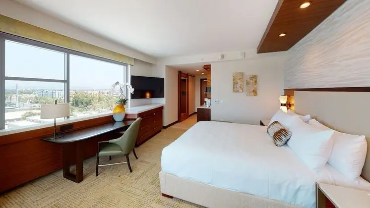 Oda, 1 En Büyük (King) Boy Yatak, Sigara İçilmez (1 King, Trundle bed)