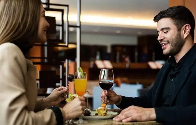 Deluxe Oda, 1 En Büyük (King) Boy Yatak