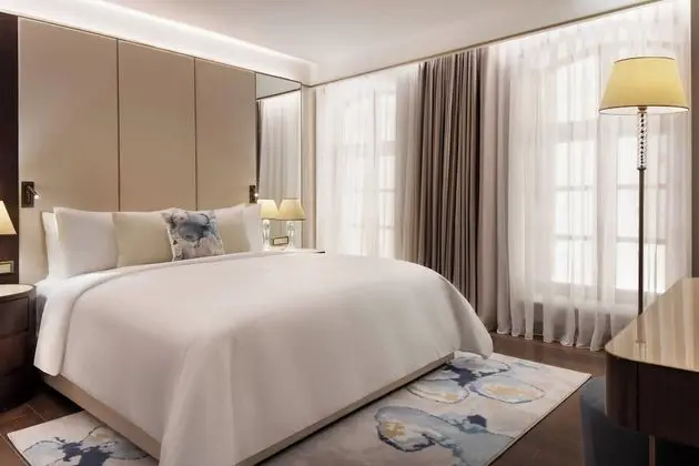 Loft Suite with Atrium View