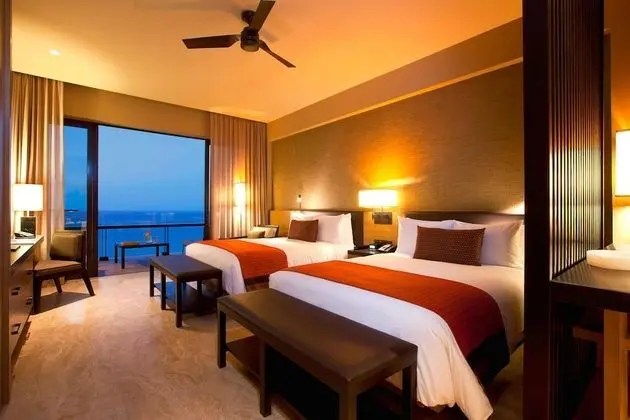 Deluxe Oda, 1 En Büyük (King) Boy Yatak, Balkon, Okyanusa Sıfır (Balcony, Ocean View)