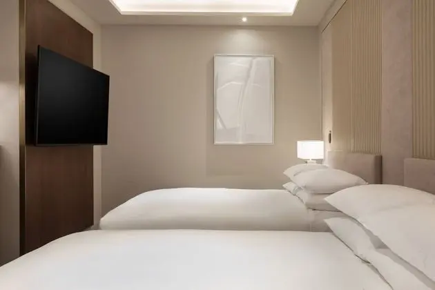 Deluxe Oda, 2 Büyük (Queen) Boy Yatak, Sigara İçilmez, Avlu Manzaralı