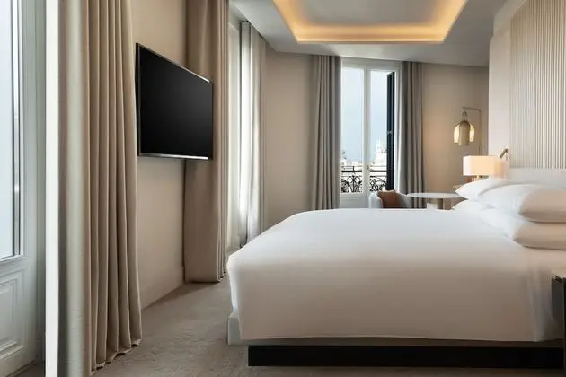 Premium Oda, 1 En Büyük (King) Boy Yatak, Şehir Manzaralı, Köşe