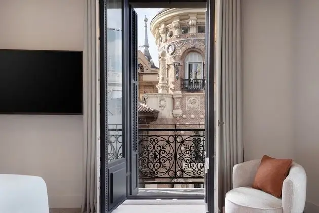 Premium Oda, 1 En Büyük (King) Boy Yatak, Şehir Manzaralı, Köşe