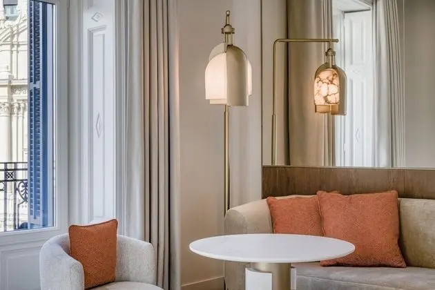 Premium Oda, 1 En Büyük (King) Boy Yatak, Şehir Manzaralı, Köşe