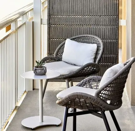 Süit, 1 En Büyük (King) Boy Yatak ve Çekyat, Balkon