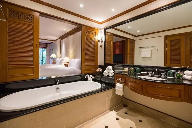 Oda, 1 En Büyük (King) Boy Yatak, Havuz Kullanımı, Zemin Kat (Grande Premium, Pool View)