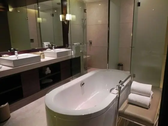 Süit, 1 En Büyük (King) Boy Yatak, Balkon, Dağ Manzaralı