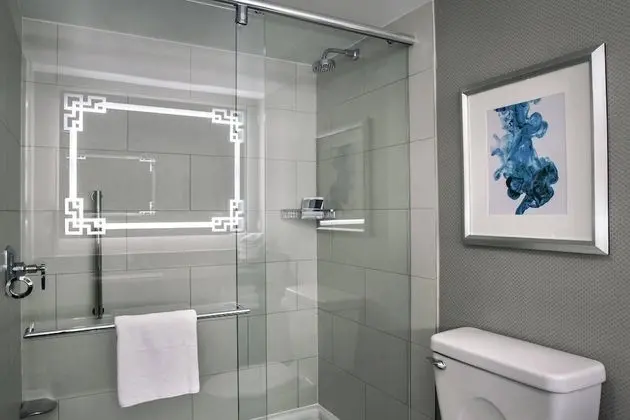 Oda, 1 En Büyük (King) Boy Yatak, Manzaralı