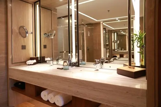 Süit, 1 Yatak Odası, Balkon, Golf Manzaralı