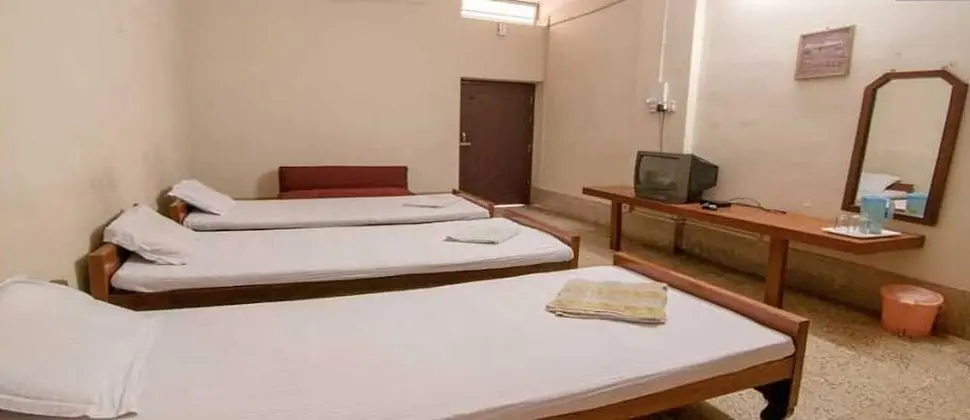 Executive Üç Kişilik Oda