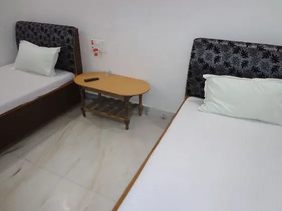 Oda (Deluxe Non AC Room)