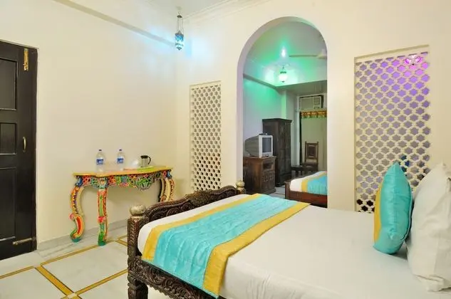 Deluxe Üç Kişilik Oda