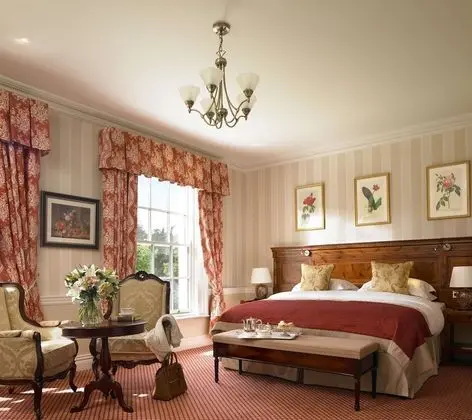 Deluxe Woodland View Room