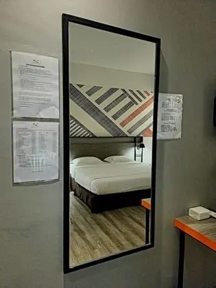 Deluxe Oda, 1 En Büyük (King) Boy Yatak