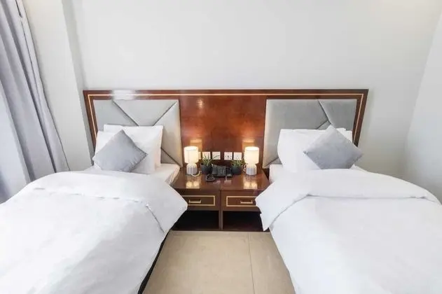 Deluxe Tek Büyük veya İki Ayrı Yataklı Oda