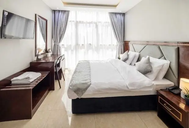 Deluxe Tek Büyük Yataklı Oda