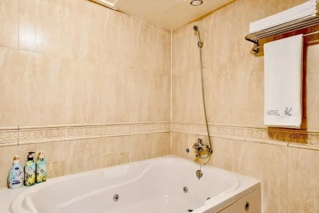 Family İki Ayrı Yataklı Oda