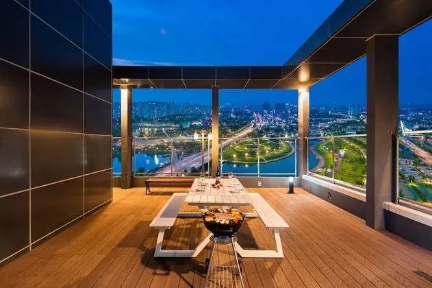 Grand Çatı Katı Süiti (Penthouse), Teras, Göl Manzaralı (Netflix available)